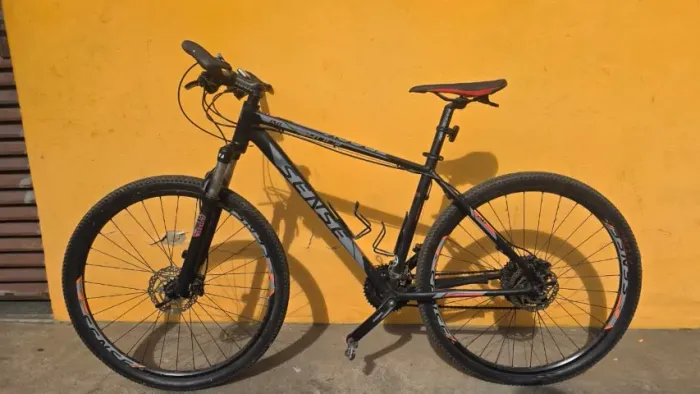 Sense Aro 29 Shimano RockShox - Quadro 19 L - Pedal Clip Shimano