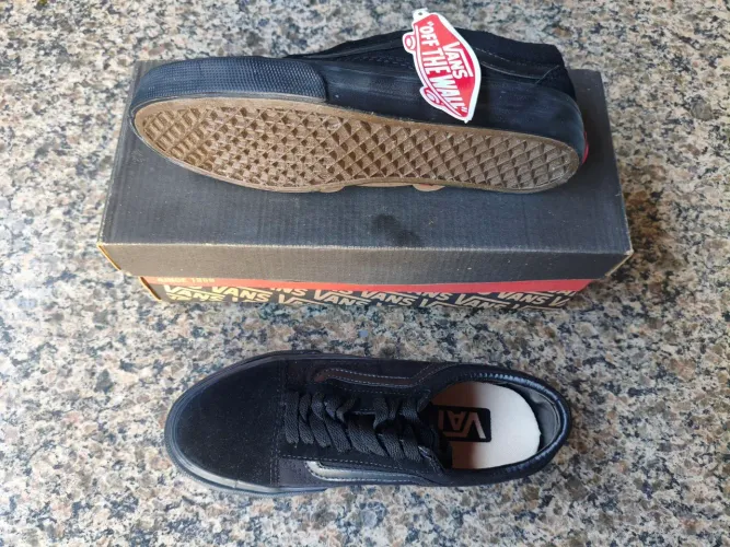 Tênis Vans Tam. 37 Novo