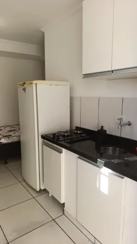 Quarto mobiliado para solteiro