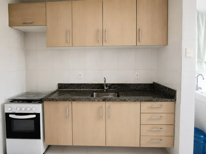 Eliza Miranda, 2 quartos, com modulados e mobiliado