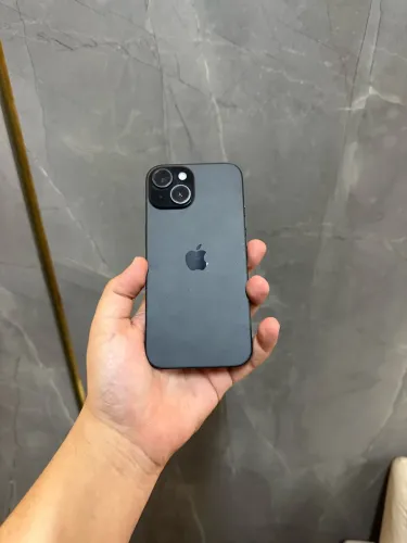 IPHONE 15 128 GIGAS SEMINOVO