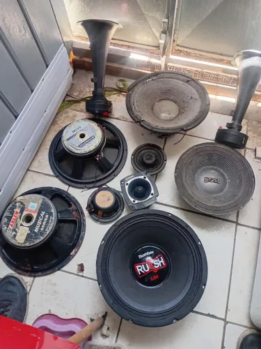 material de som variados