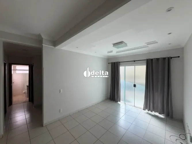 Apartamento com 2 quartos sendo 1 suíte disponível para locação no bairro Copacabana em Ub