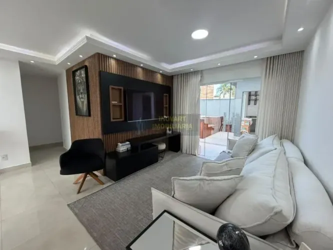 Casa em Condomínio com 3 Quartos à Venda Área Nobre