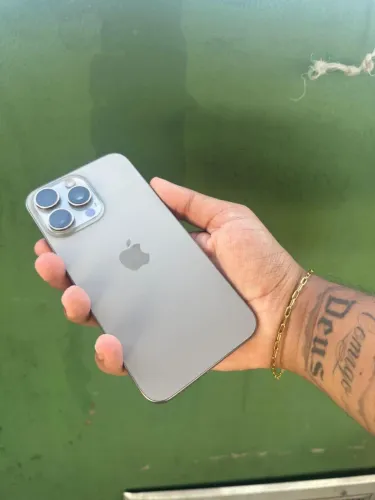 iPhone 15 Pro Max, 256 Gb, 87% Bateria, Todo Original!! 