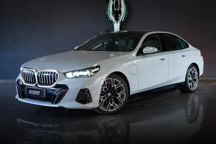 BMW 530E M Sport 2.0 Turbo Híbrido Aut. 2025
