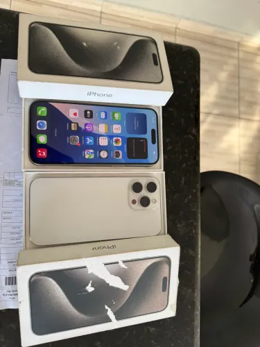 Iphone 15 Pro Max, 256GB - Completo e Nota Fiscal.