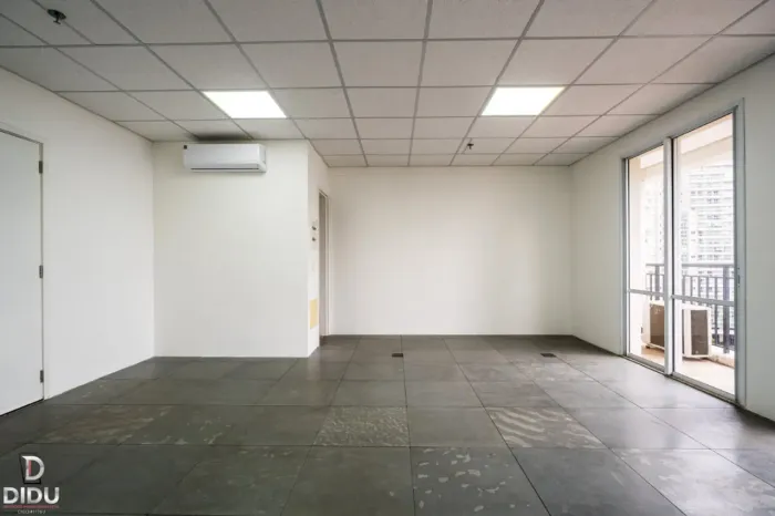 Conjunto comercial para venda em Pinheiros, 46m²
