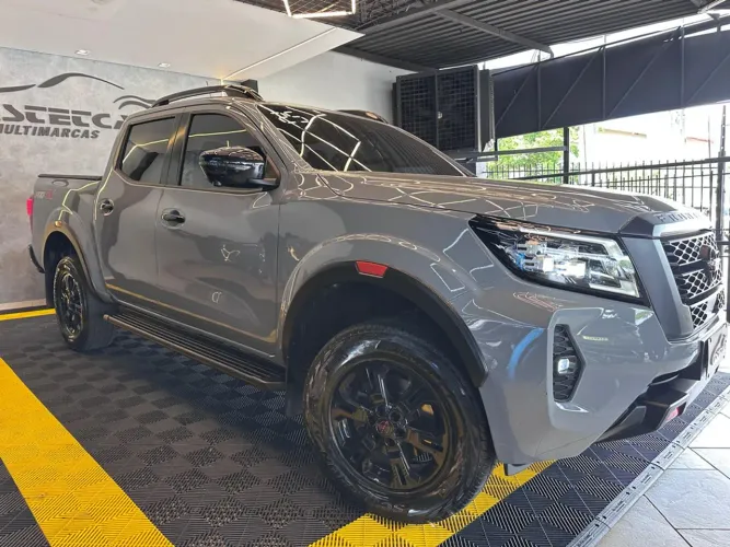 Nissan Frontier Attac.cd 4X4 2.3 Bi-TB Die. AUT 2025