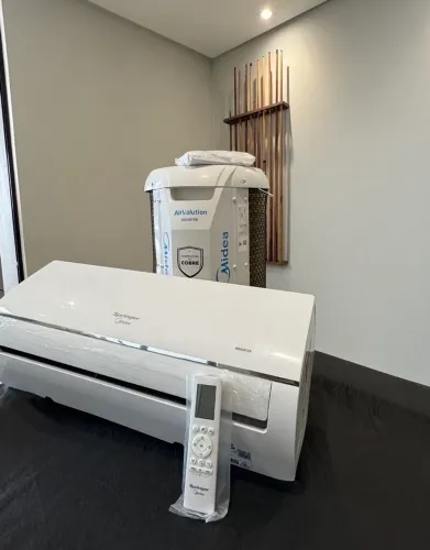 AR CONDICIONADO NOVO, NUNCA USADO! INVERTER COM INSTALAÇÃO INCLUSA!!