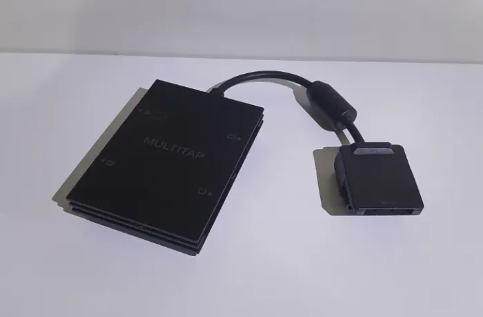 Multitap Playstation 2 Fox 4-Way (multiplayer)