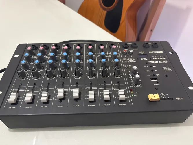 Mesa de som Watson MXM 8SD