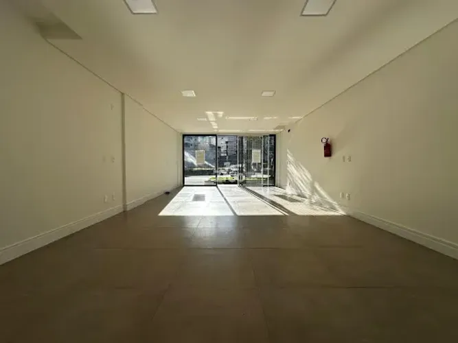 Loja para alugar, 60 m² por R$ 2.900/mês - Vila Nova - Blumenau/SC