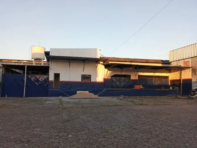 Galpão/Armazém 625m² c/ Habite-se / Doca e Escritório no Japim
