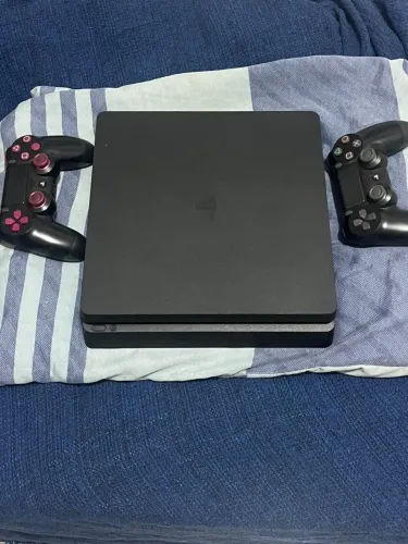 PS4 SLIM 1 TB