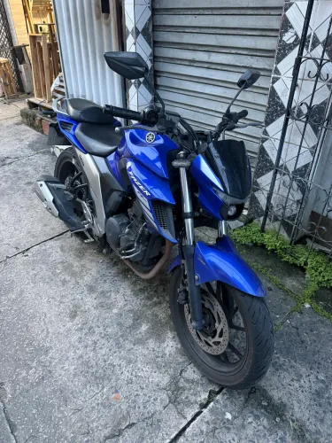 Yamaha Fazer 250 