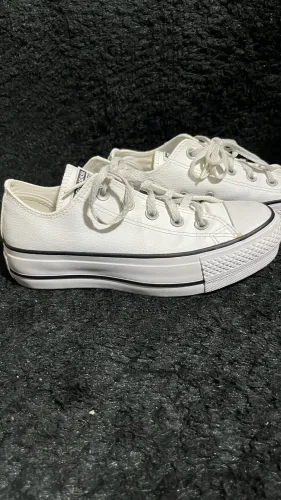 Tênis AllStar plataforma couro