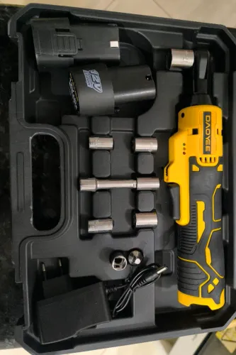 Chave Catraca Elétrica Sem Fio 3/8" 12V com 2 Baterias + Maleta - Nova