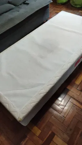 Cama Solteiro Base Ortochrin (8 anos de uso)