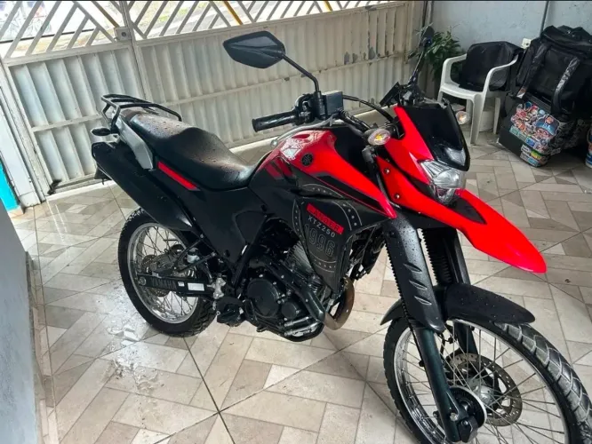 Vendo ou troco em carro de menor valor!!