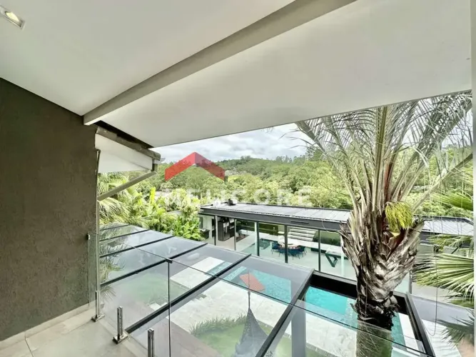 Casa de condomínio em Rua Assis Chateaubriand - Jardim Indaiá - Embu das Artes/SP