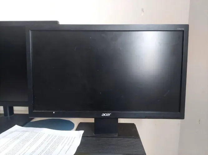 Vendo monitor Acer fulo HD 21 polegadas