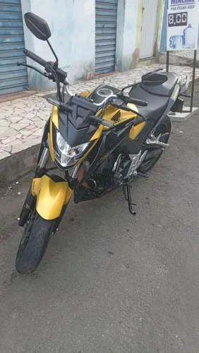 Honda CB 300F Twister 2025
