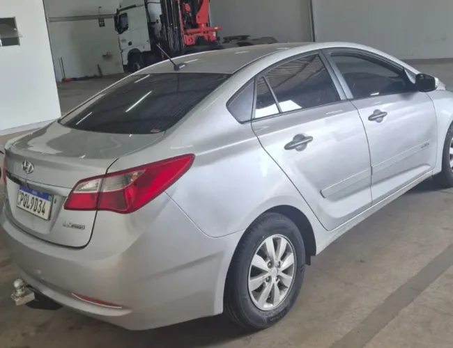 Hyundai HB20S C.plus/c.style 1.6 Flex 16V Mec.4p 2015