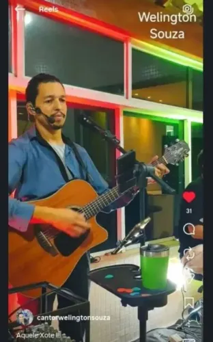 Música ao vivo