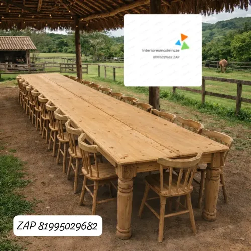 Mesa rústica com 20 cadeiras
