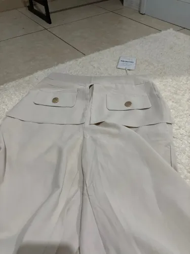 Calça nova pantalona