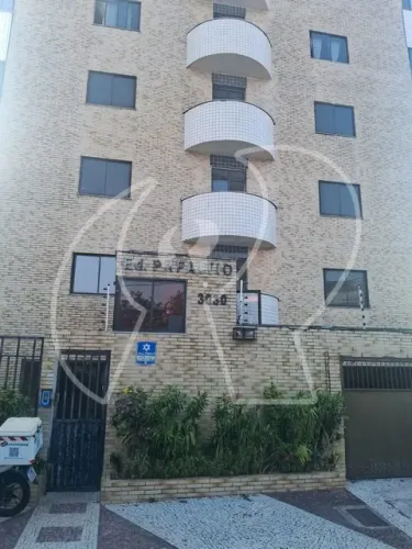 Excelente localização, kitnet com 01 dormitório, sala, cozinha, wc social, 01 vaga, 35m². 