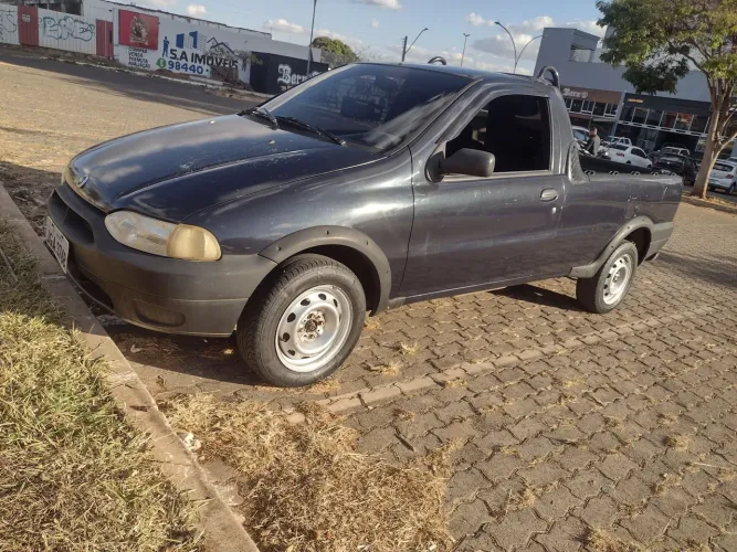 Fiat Strada Working 1.5 MPI 8V CE 2001