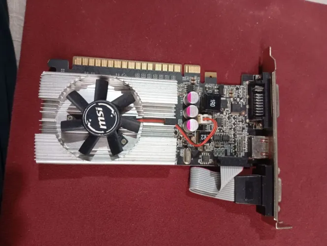 Placa de vídeo 1gb ddr3