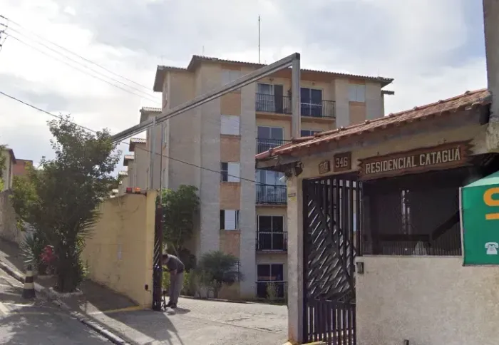Apartamento a venda possui 41 m², com 2 quartos em Jardim Santa Tereza - Carapicuíba - SP