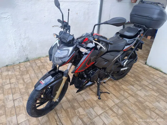 Apache 200 RTR
