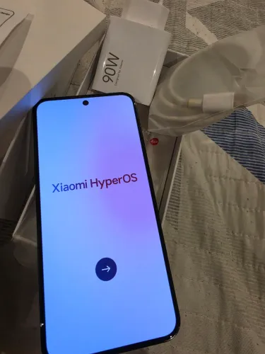 Mi 14 - 256GB / 20GB RAM