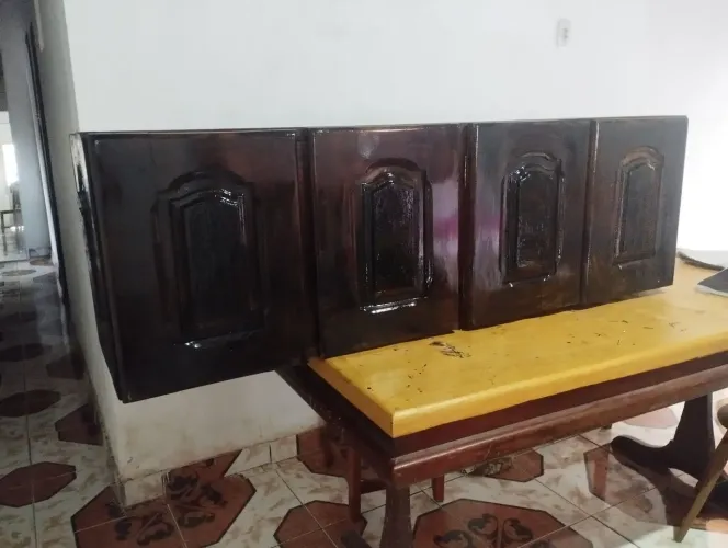 Armário de angelim
