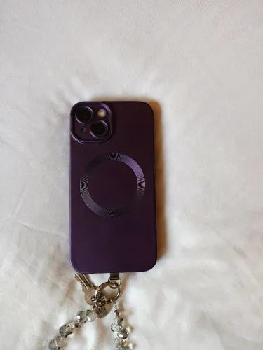 iPhone 13 128GB em perfeito estado. Nenhum arranhão sequer