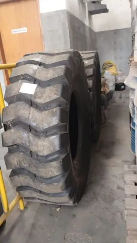 PNEU PÁ CARREGADEIRA - GRIPMASTER