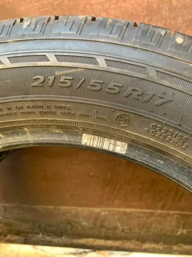 Pneu 215/55 R17 semi novo para Suv's, Crossovers e Sedãs