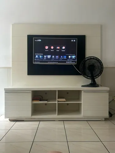 Rack e painel