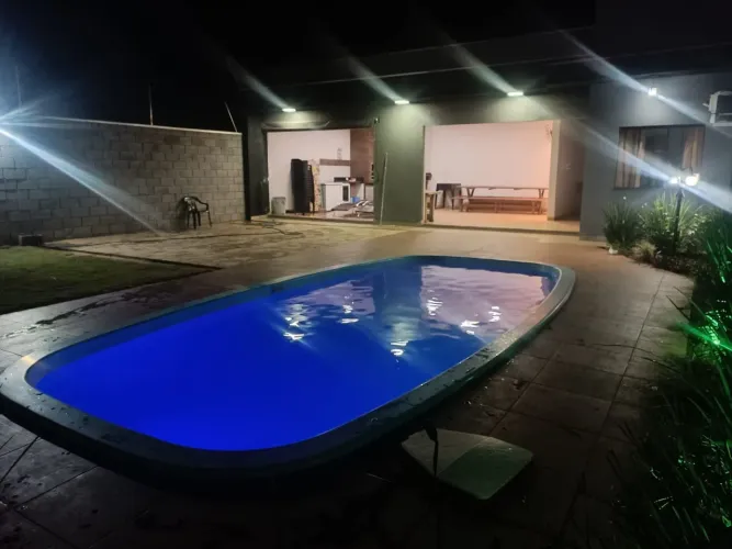 Vendo excelente área de lazer