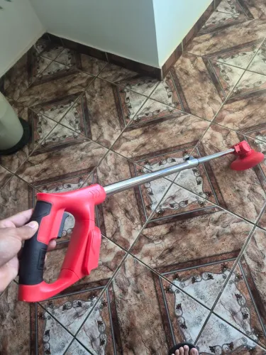 Roçadeira Elétrica