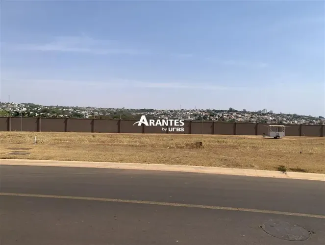 Terreno em condomínio com 507,36m² à venda no Tamboré