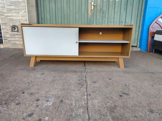 Vendo Rak para lcd semi novo 