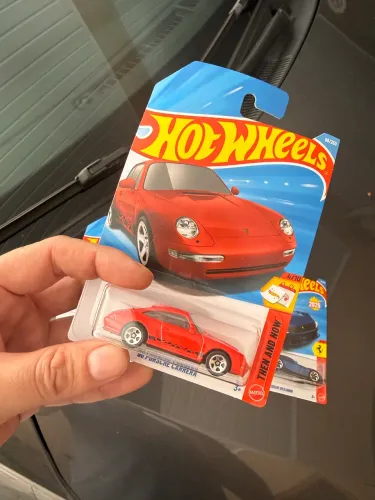 Hot wheels porsche carrera 96