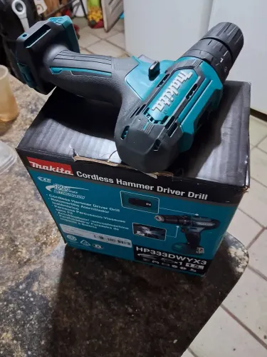 Furadeira parafusadeira makita nova nunca usada