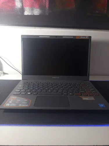 Vende-se Notebook Positivo Vision C14