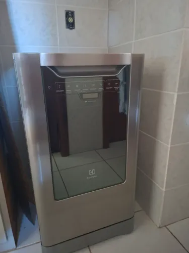 Lava-louças Electrolux Inox 10 Serviços - Pouco Uso - Excelente Estado
